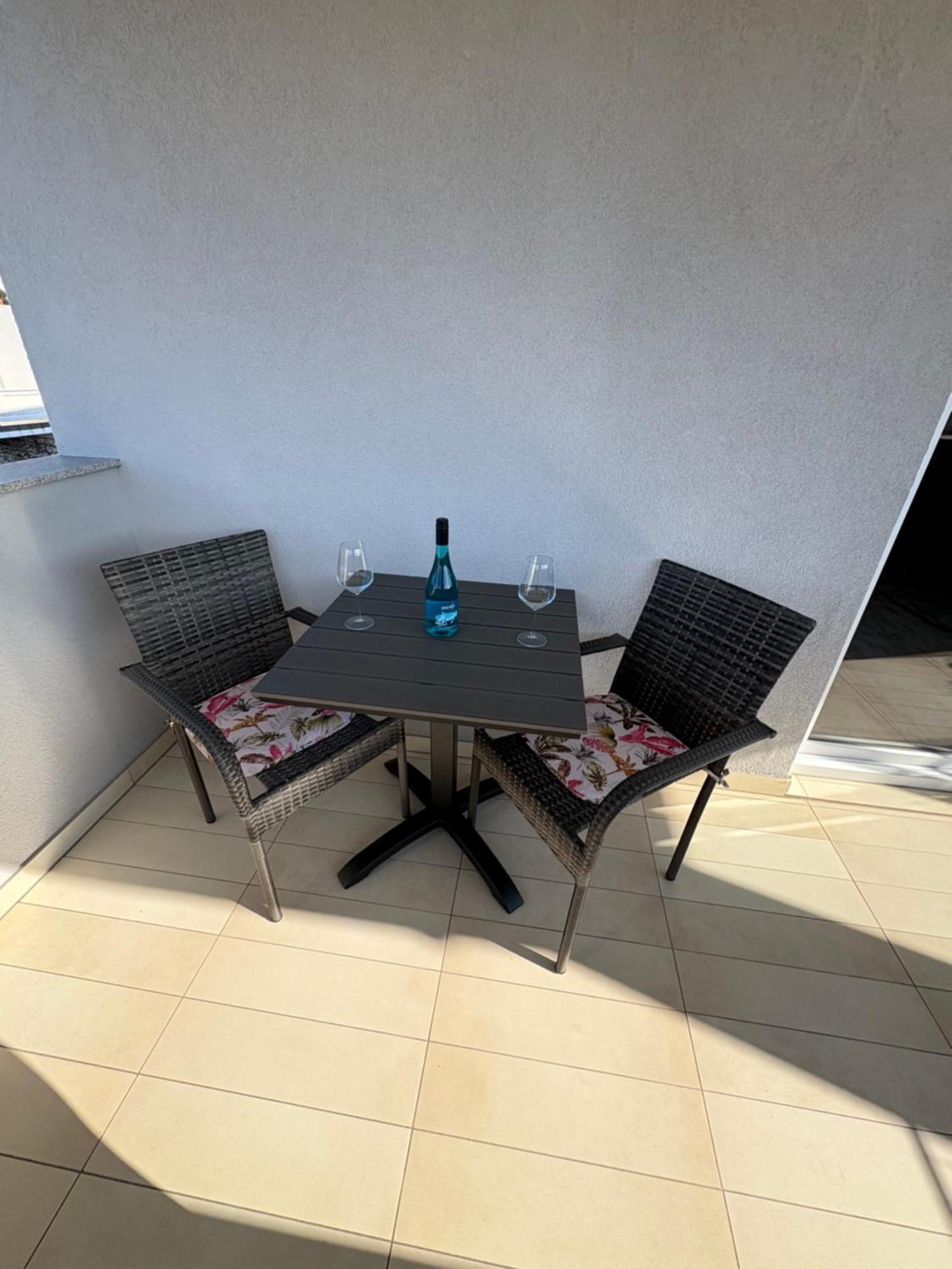 Apartman Belisima Deluxe Супетарска Драга Екстериор снимка